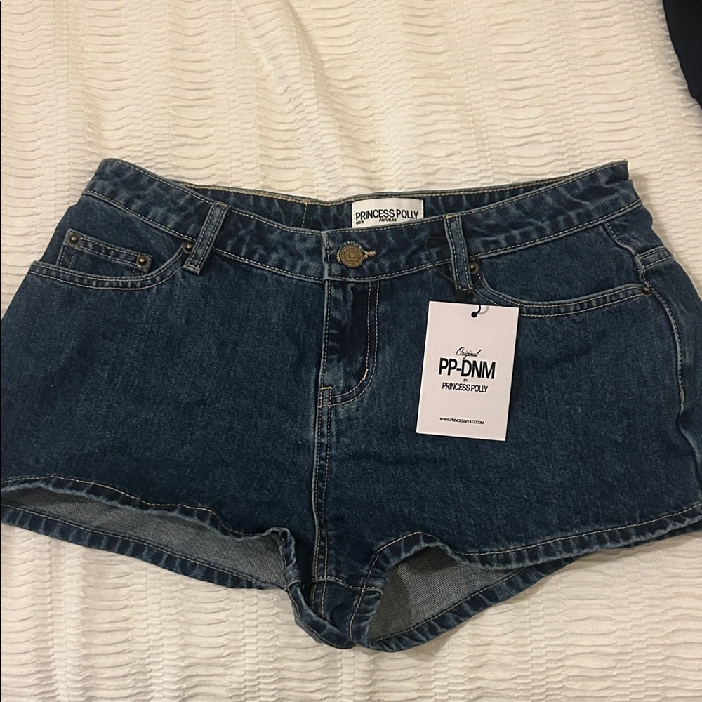 Princess Polly Mini Denim shorts